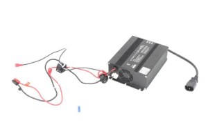 PROSTOWNIK AGM 24V 13A NILFISK 559502834