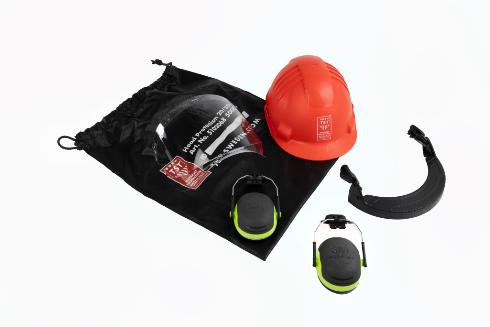 Kask ochronny z nausznikami i osłoną twa
