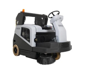 ZAMIATARKA NILFISK SW 5500 D